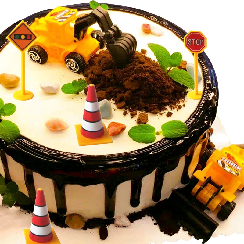 Construction Equipment Decorations / Disposable Tableware Set / Cupcake Toppers / Banners, Balloons