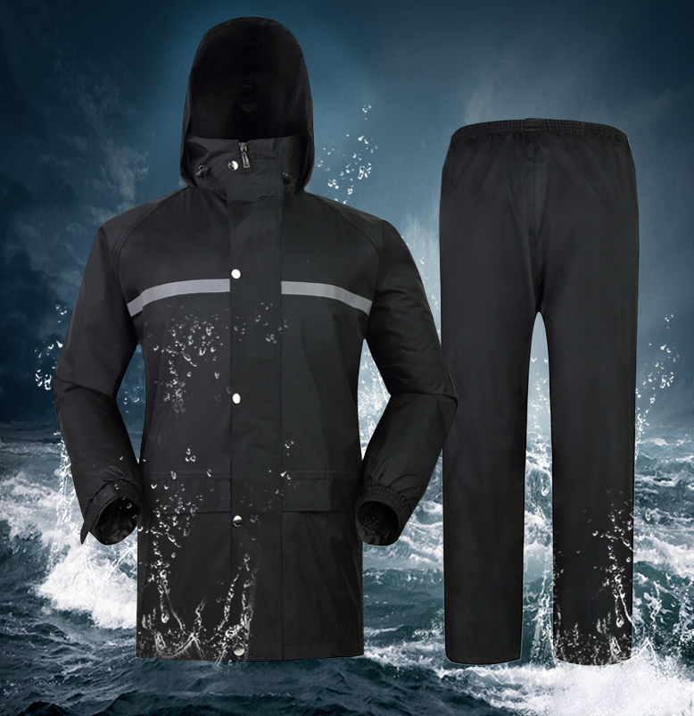 Reflective split raincoat and pants suit