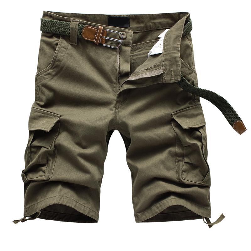 Multi-pocket cargo shorts