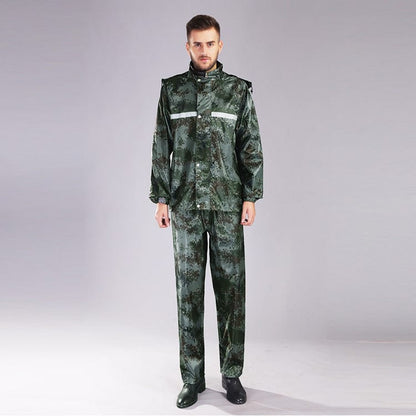 Outdoor Jungle Camouflage Raincoat Suit